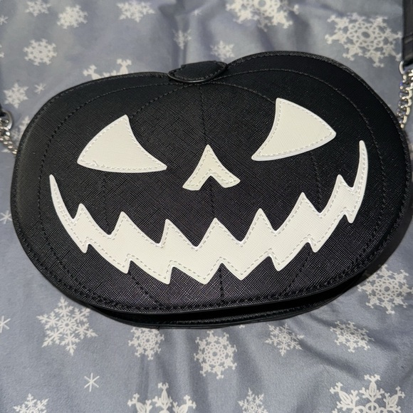 Mad Engine Halloween Purse Jack O' Lantern Pumpkin Glow in the Dark 🎃🎃 - Picture 2 of 9